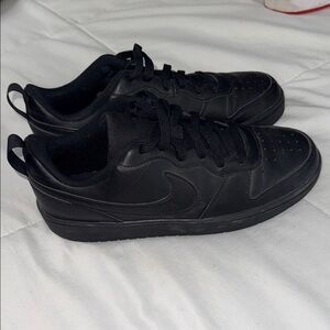 Nike Men's Black Sneakers